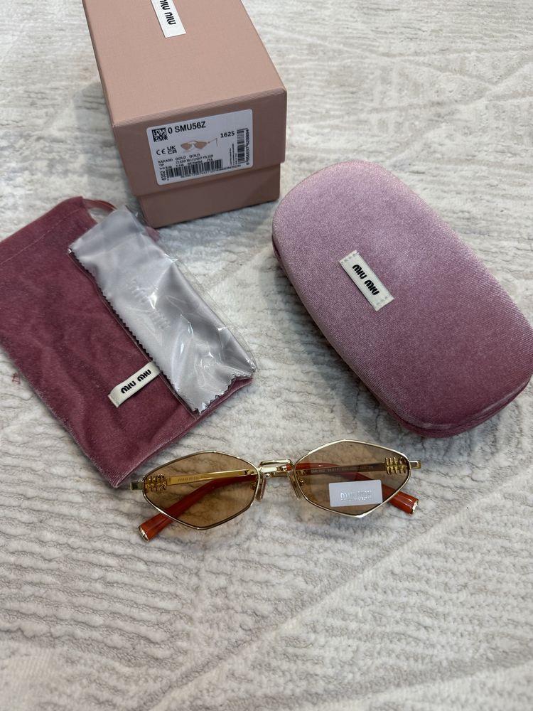 Очки Miu Miu 2025