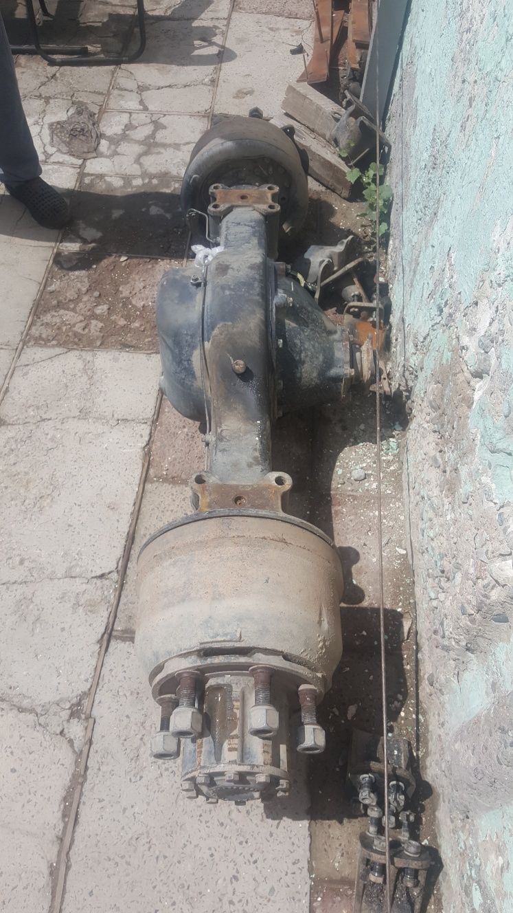 Задний мост на Hyundai hd120