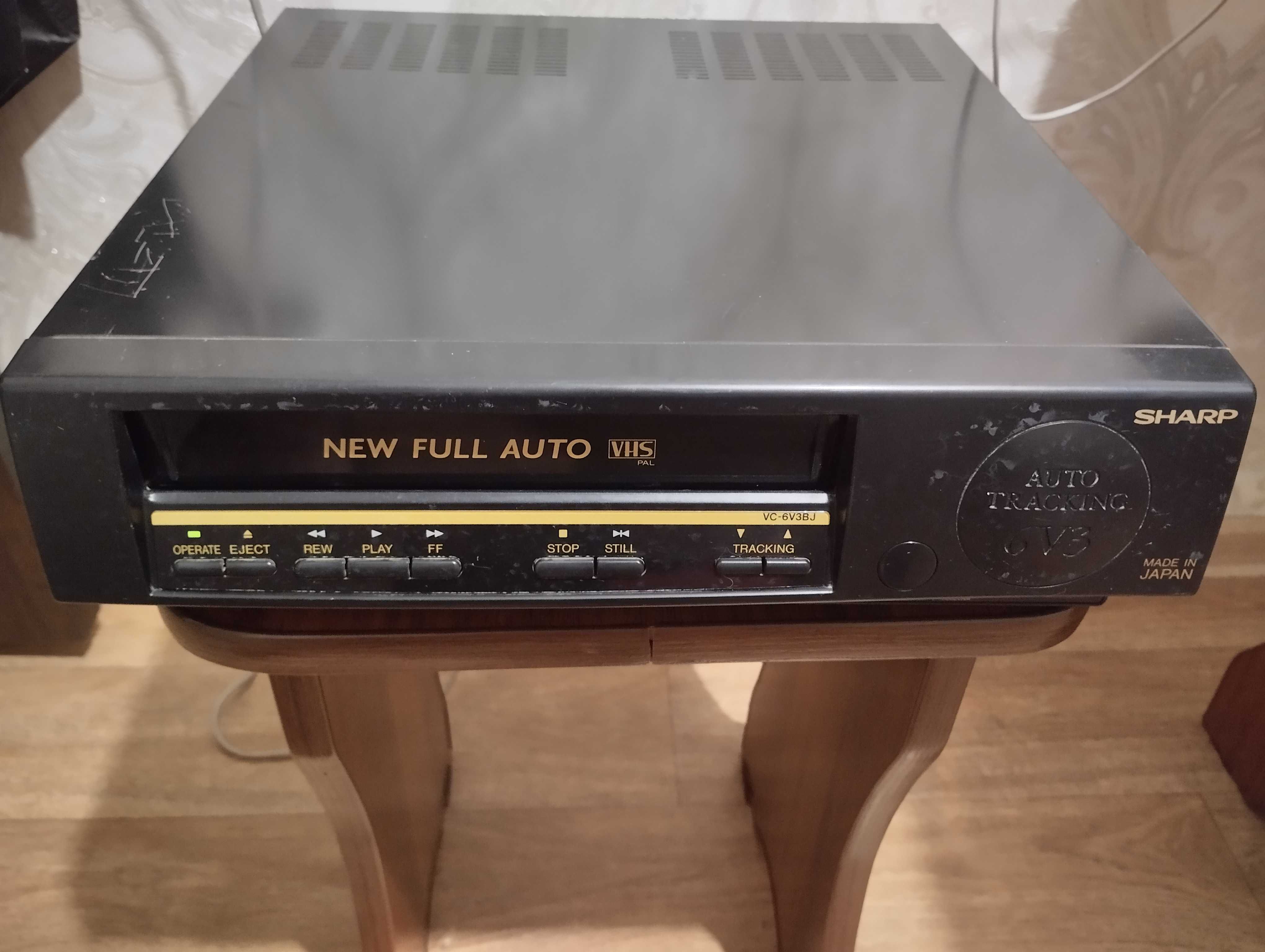 Видеомагнитофон VHS SHARP VC-6V3BJ. Япония. 80-е