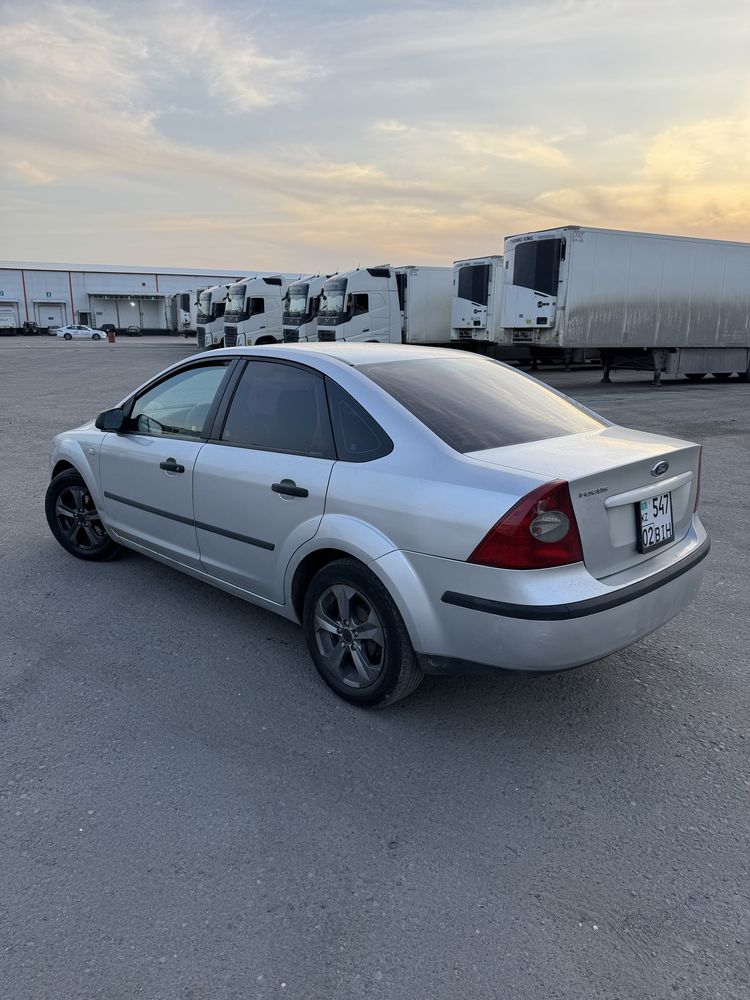 Ford focus 2 2006. 1,6. автомат