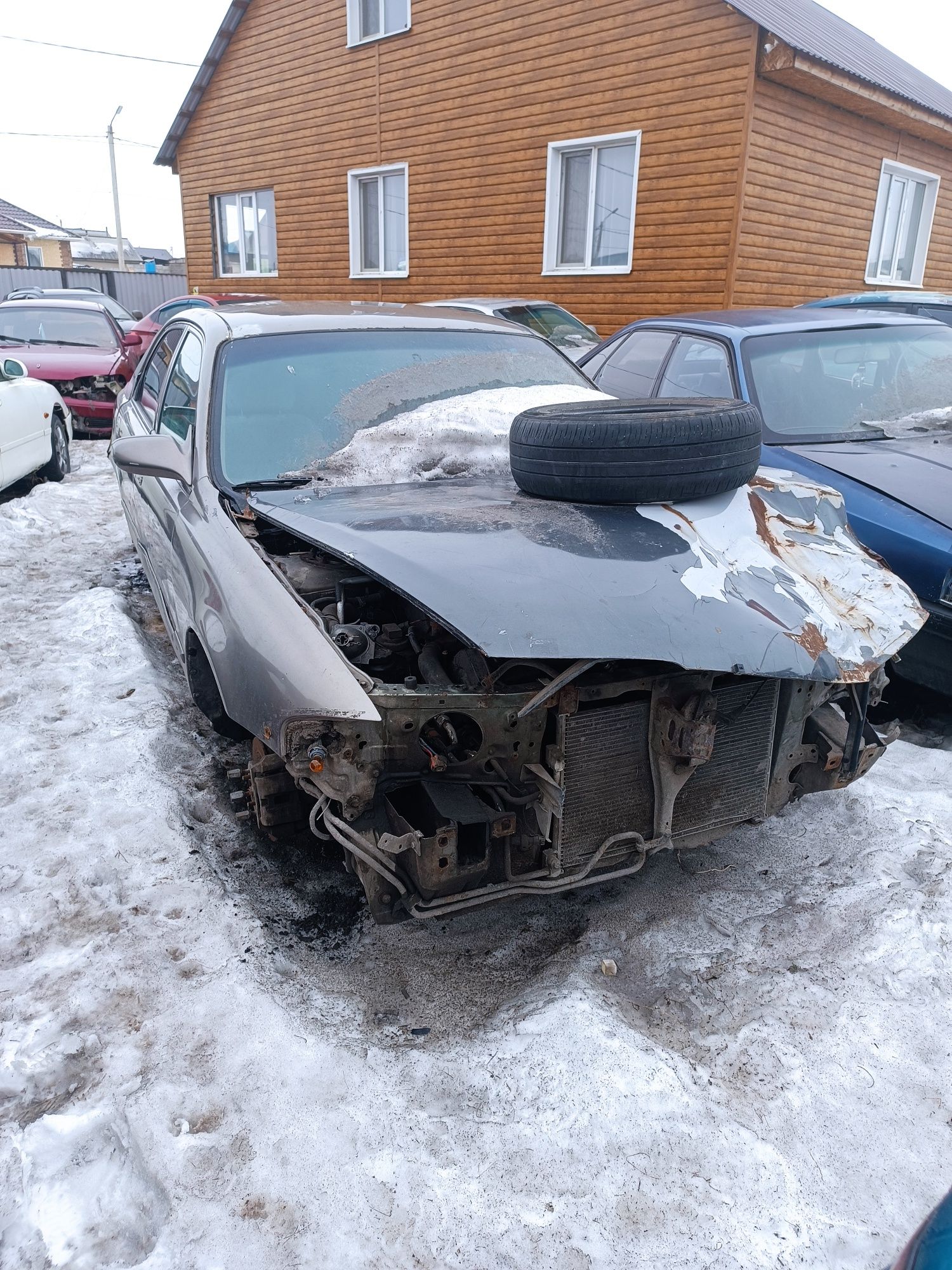 Мазду 626 птичка по запчастям