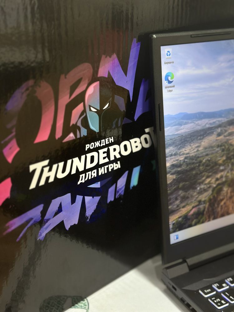 THUNDEROBOT  Intel 5-12/RTX 3050/16гб •Рассрочка на 2 года•