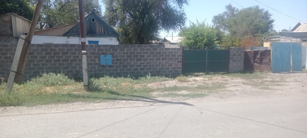 Продаётся  дом. Не серьёзных прошу не беспокоить
