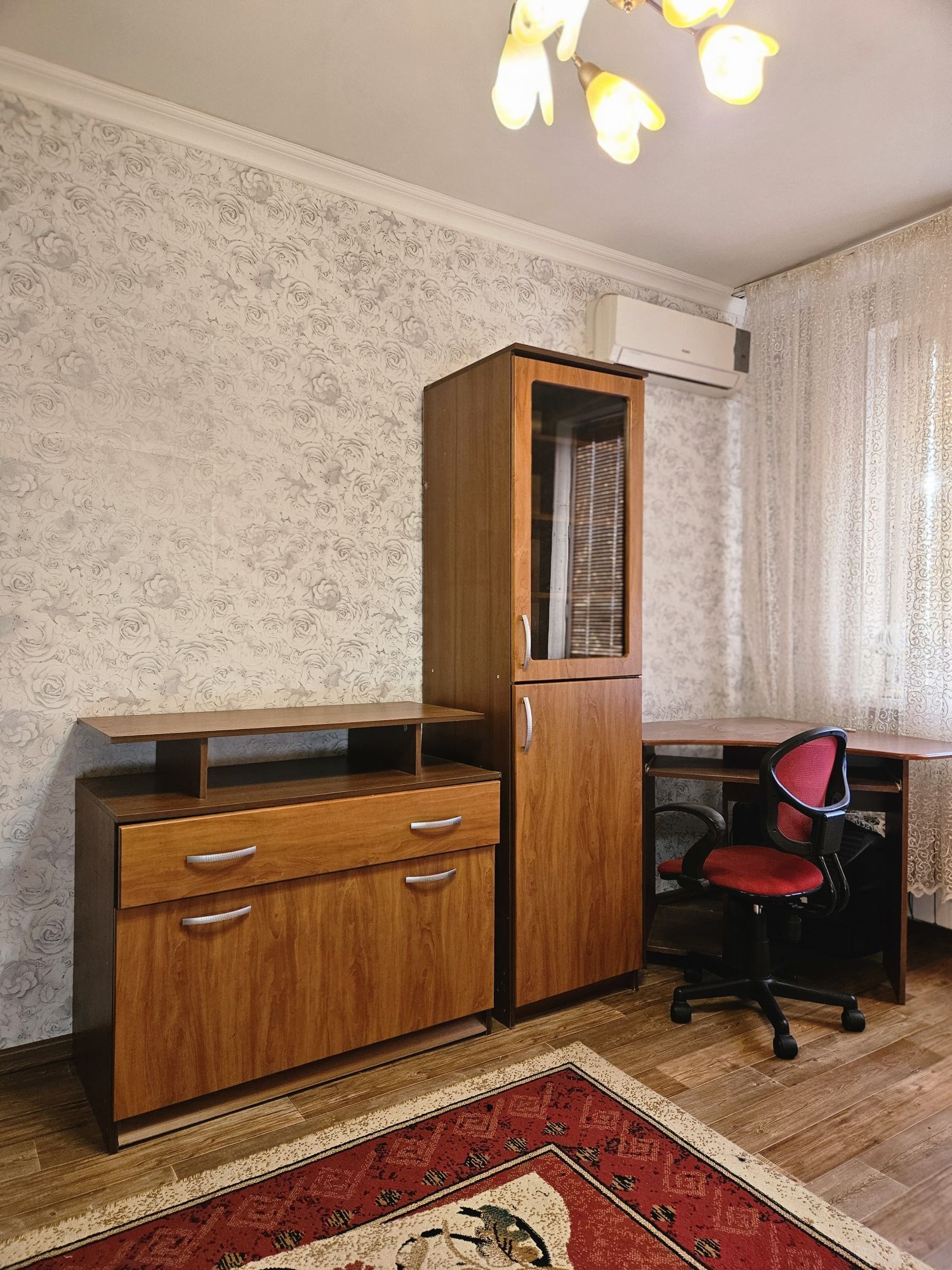 1ком квартира район маг.Урал (Дом быта) 4й этаж из 5