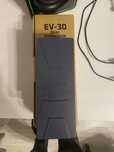 Продам педаль экспрессии BOSS EV-30.