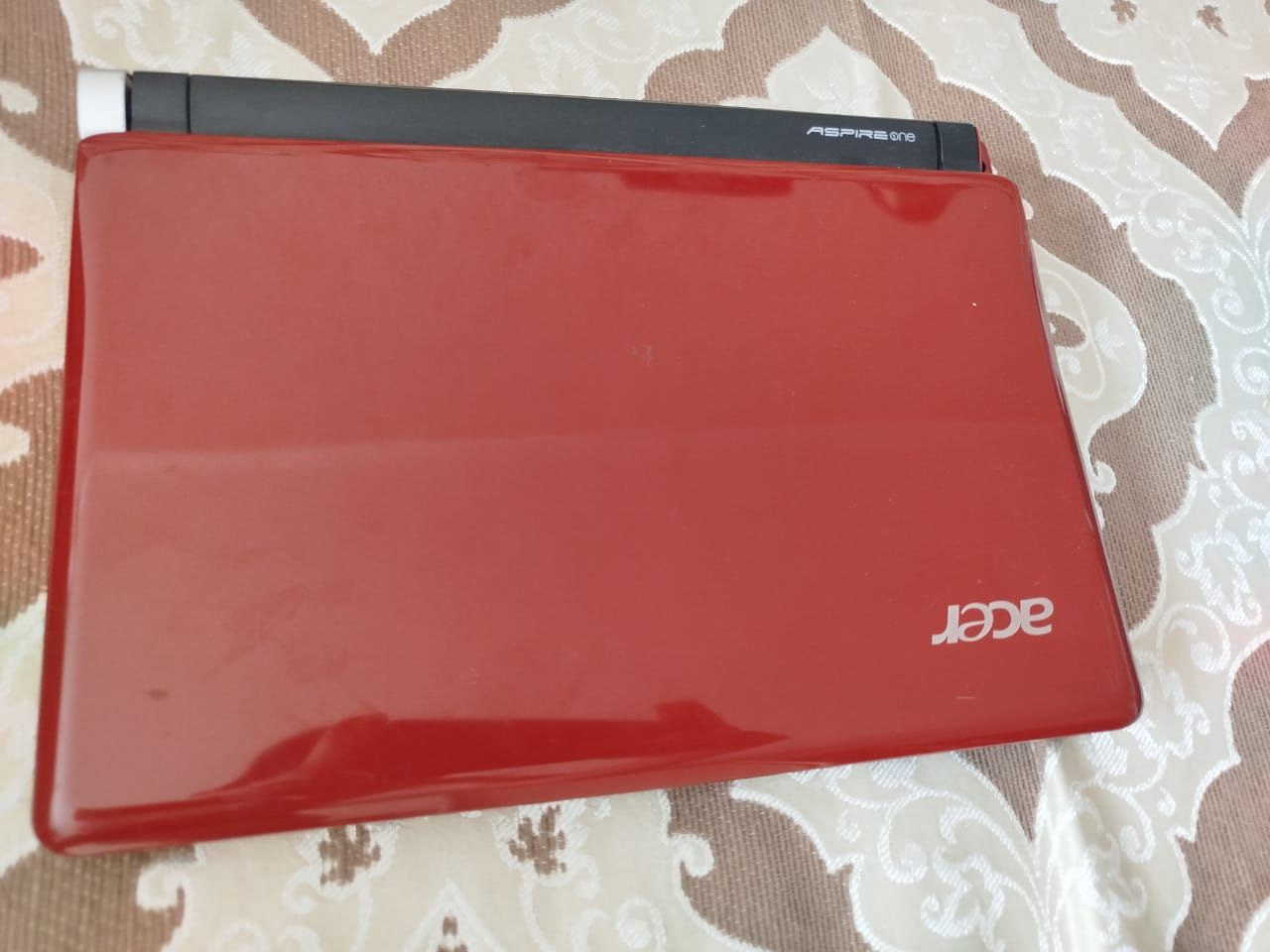Продам офисный ноутбук нетбук Acer