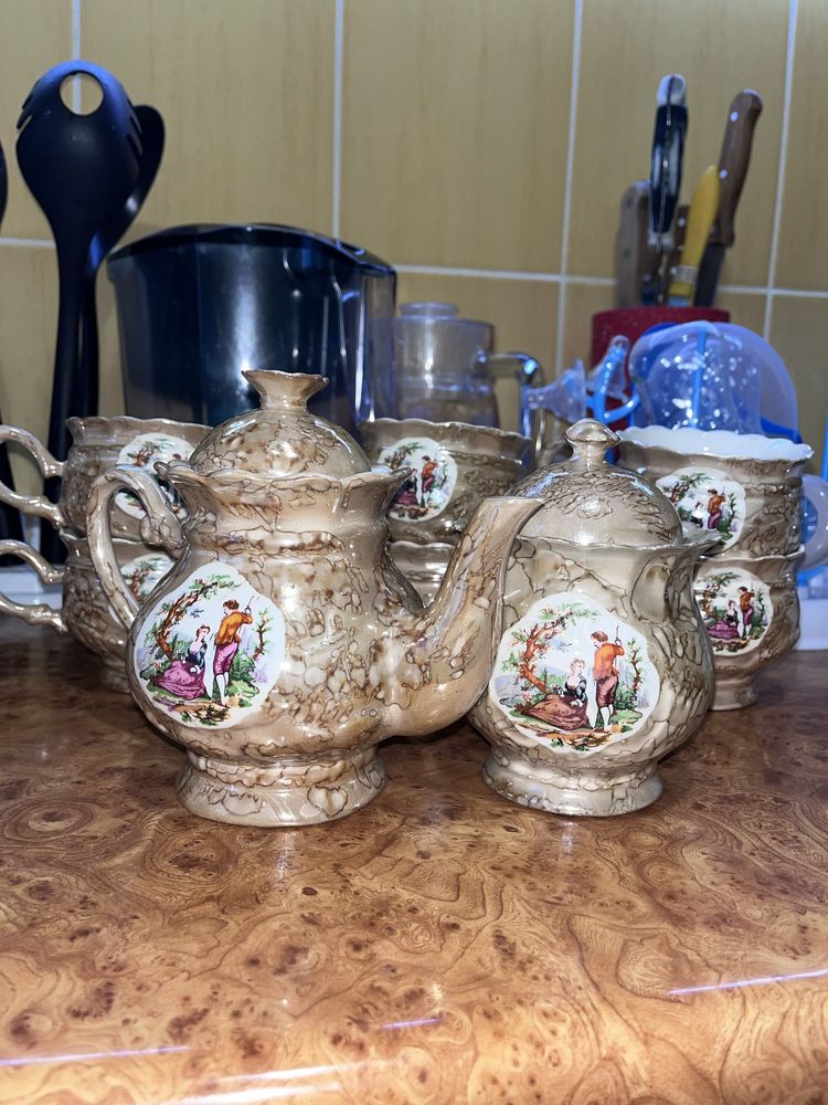 Продам чайный сервиз