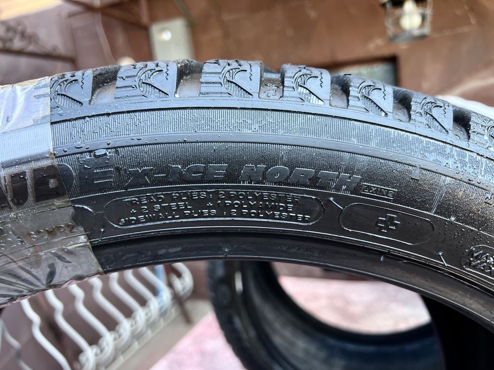 Michelin 265/40/R21, 295/35/R21