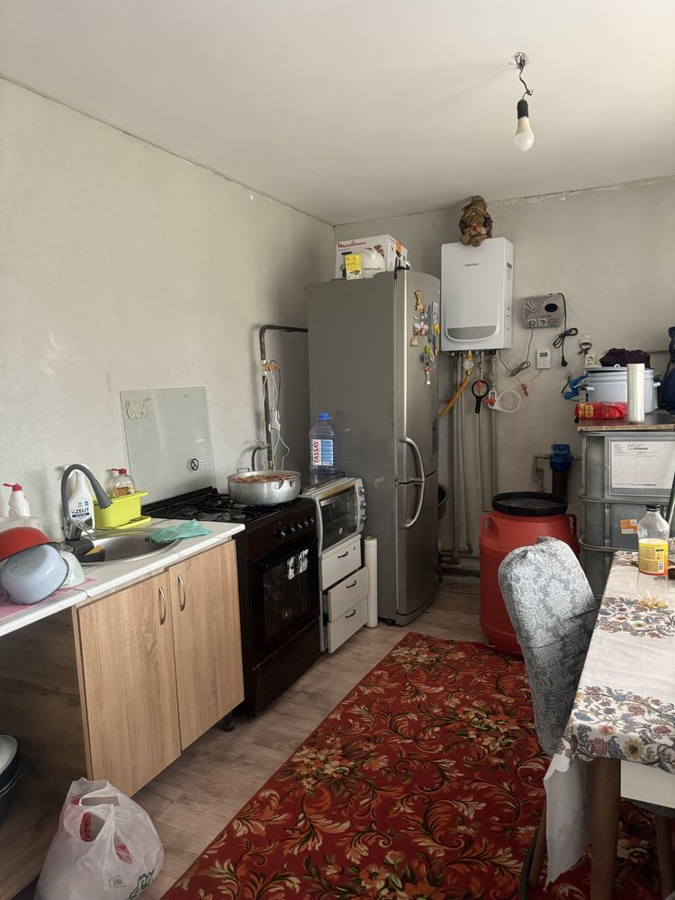 Продаю дом 6 сотик, АКХ дружба комшманбет