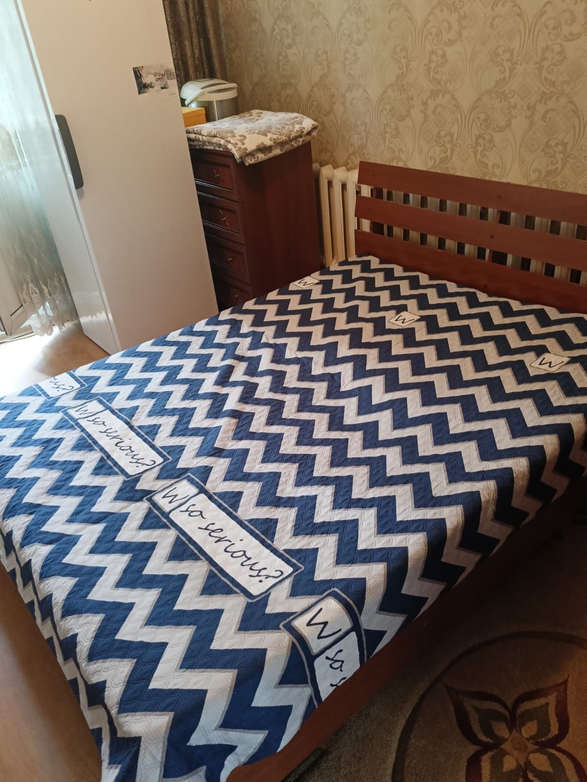 Продам кровать полуторка