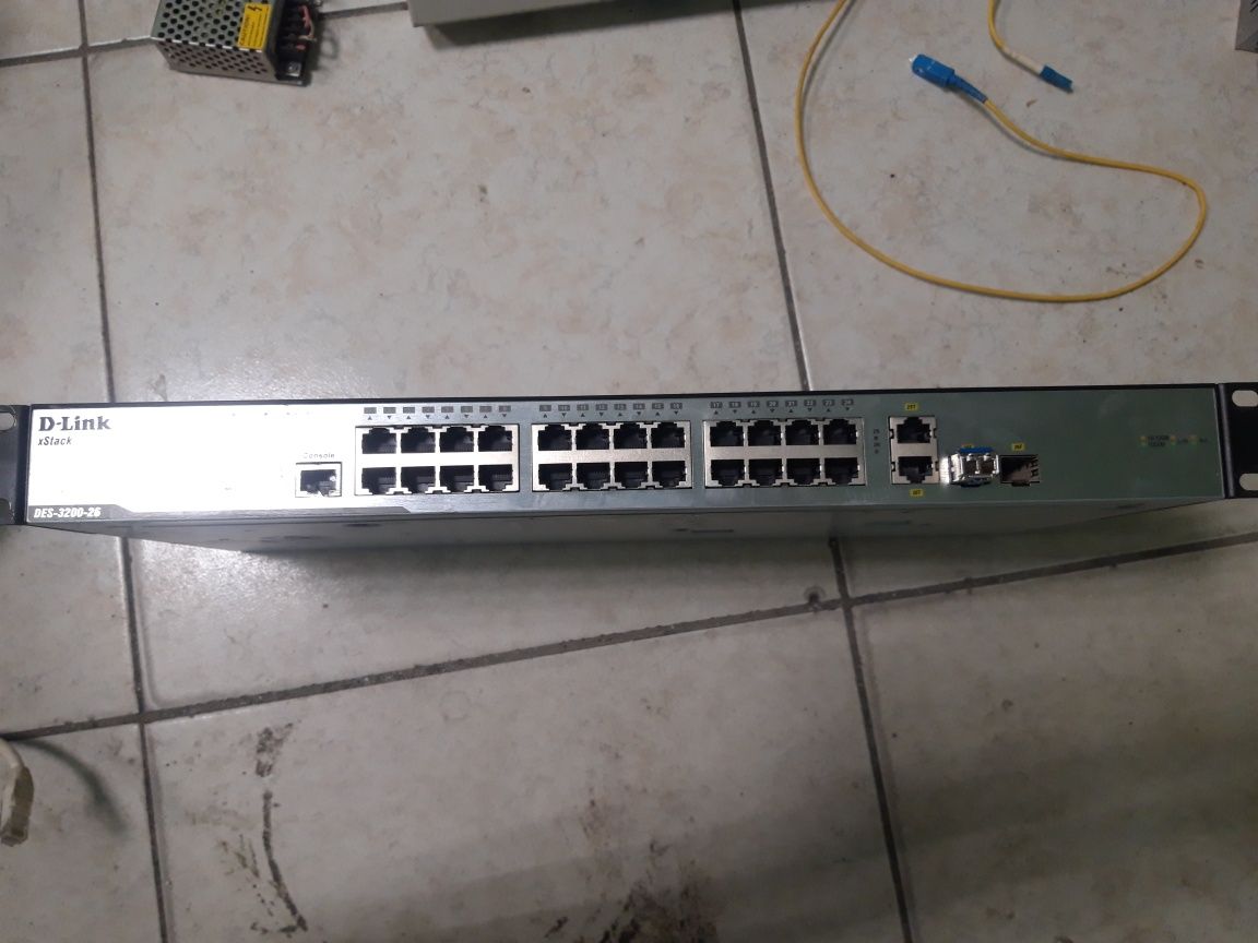 D-Link des-3200-26 dgs-1210-52 des-1016A hisource hi-f1620gbl-a