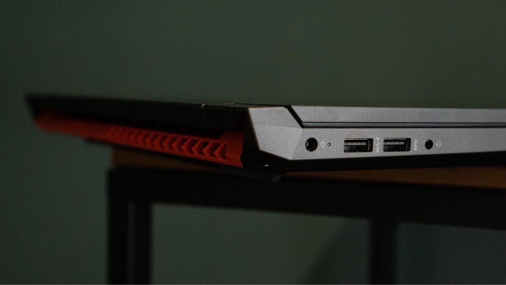 i5 12450h rtx 4060 игровой ноутбук Thunderbot тандербот