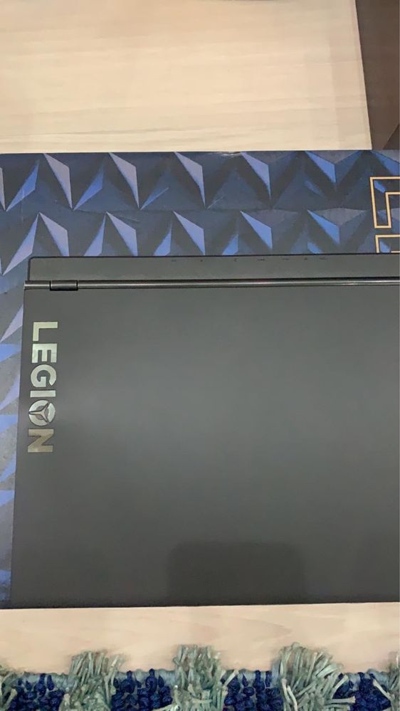 Продается игровой ноутбук Lenovo Legion Y540