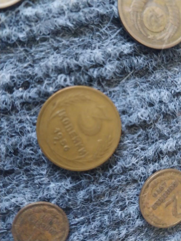 Продам монеты СССР разным номиналом