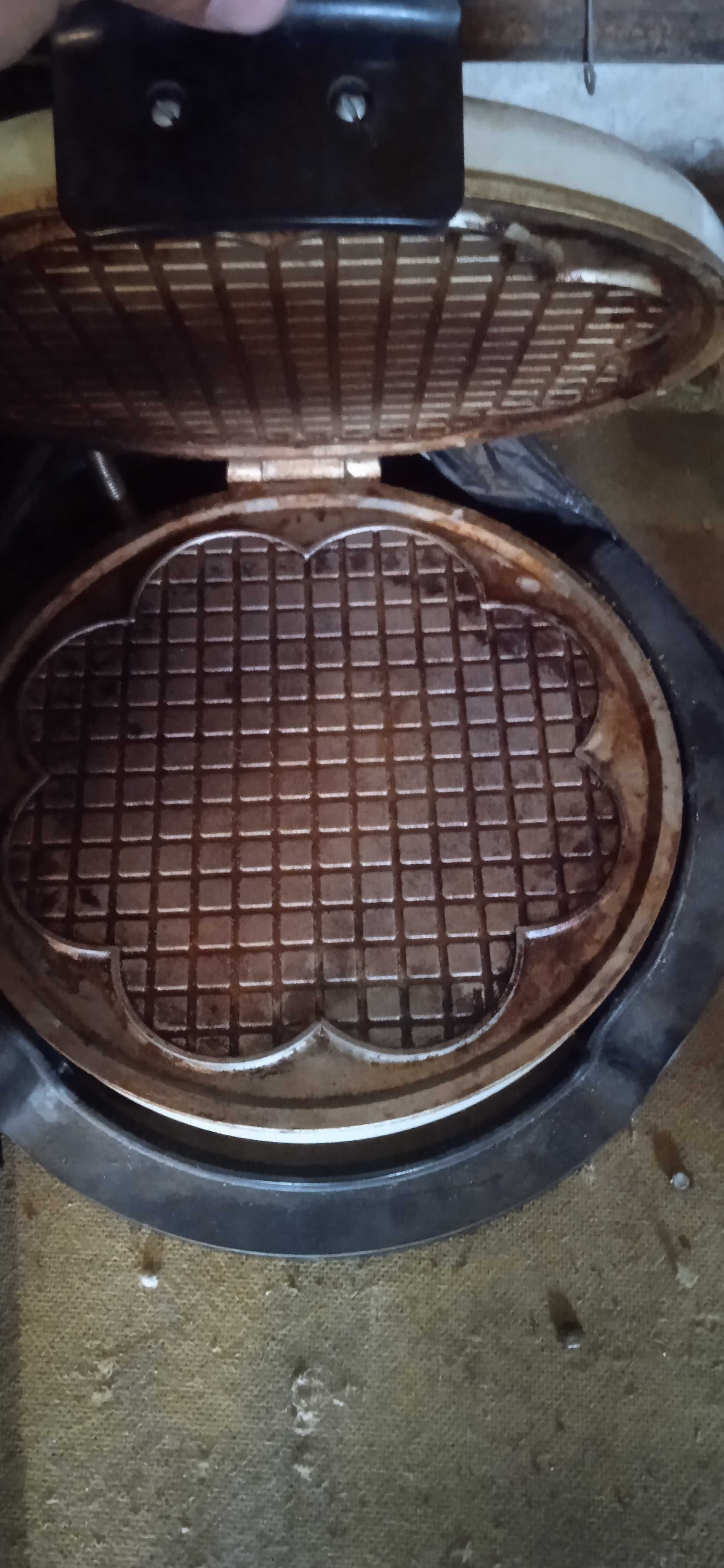 Вафельницы и плитка