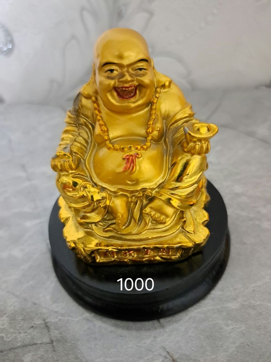 Продам статуэтки