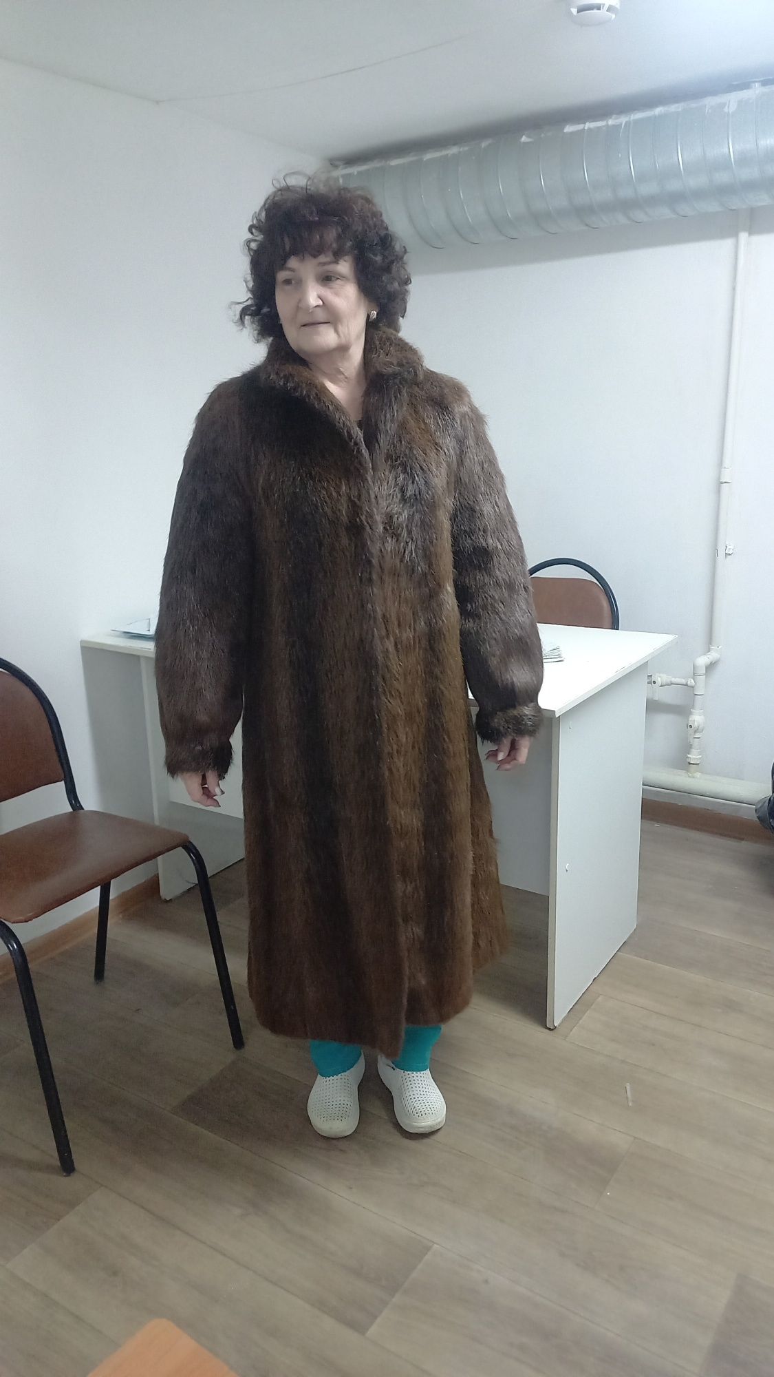 Шубы каракуль,натуральные ,германские