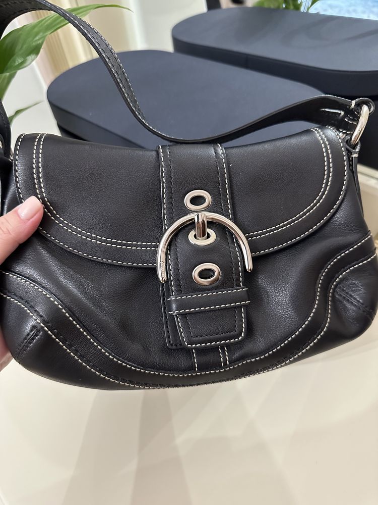 Продам сумочку Coach