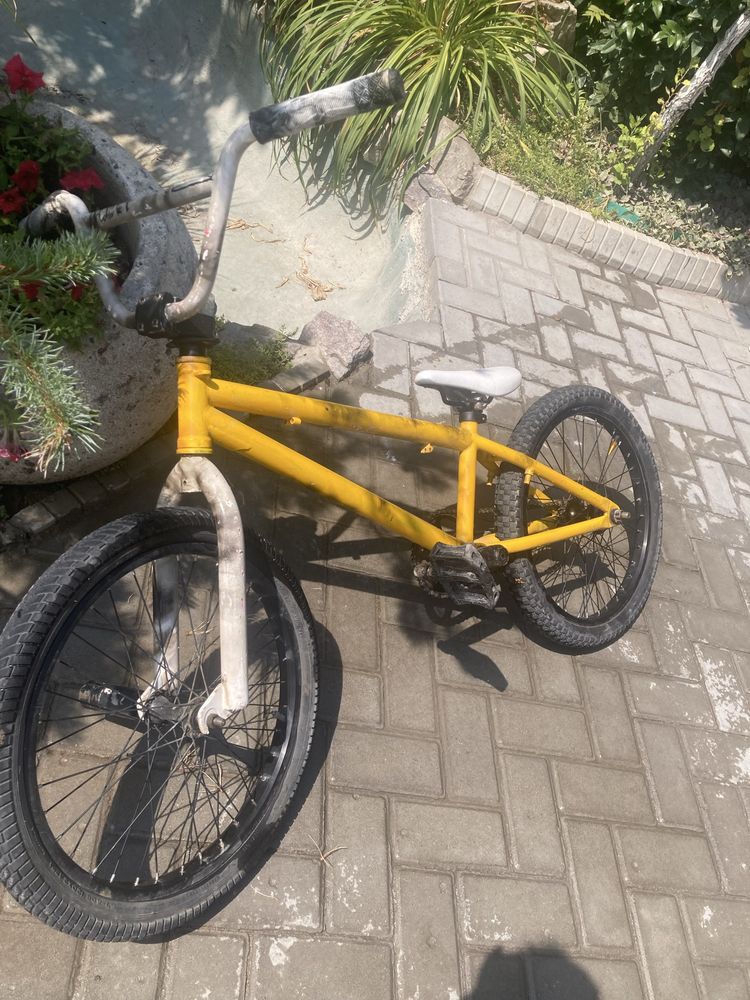 Продам бмх.