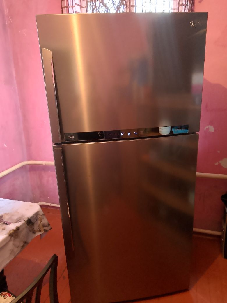 Продам холодильник LG срочно в связи с переездом