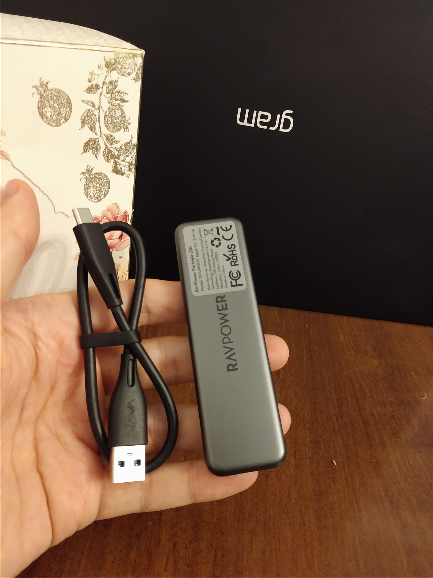 Из Америки 512GB Внешний SSD 512 флешка VAVA RavPower Чтение 1ООО мб/с