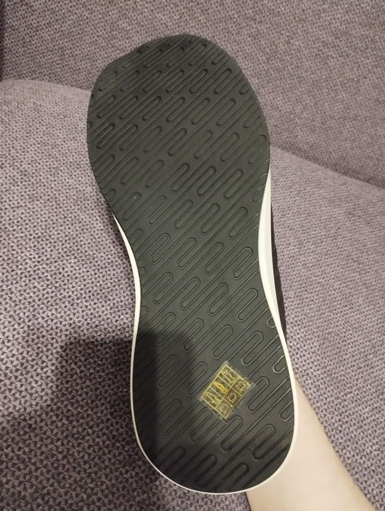 Кроссовки Hermes