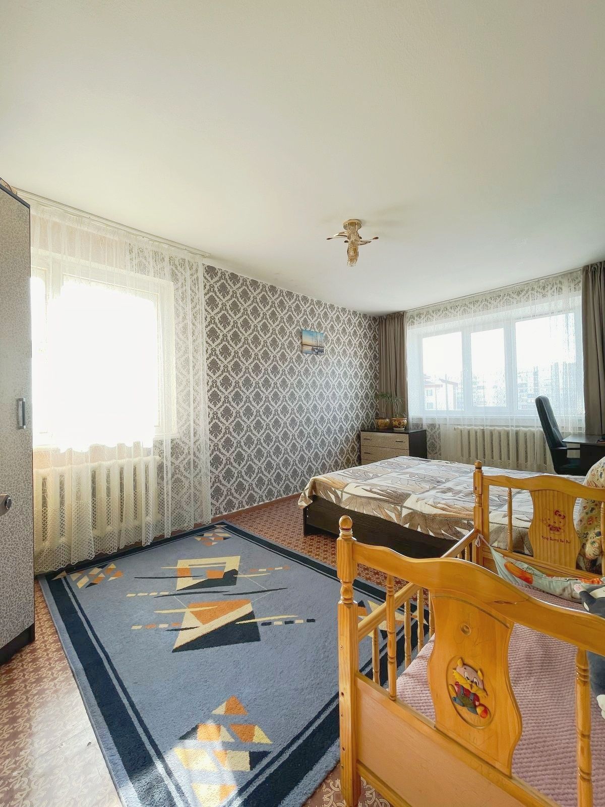 Продается 3-комн (7-36, 5 эт) с ЛОДЖИЕЙ