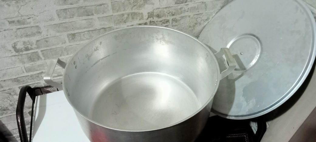 Продам разные кастрюли
