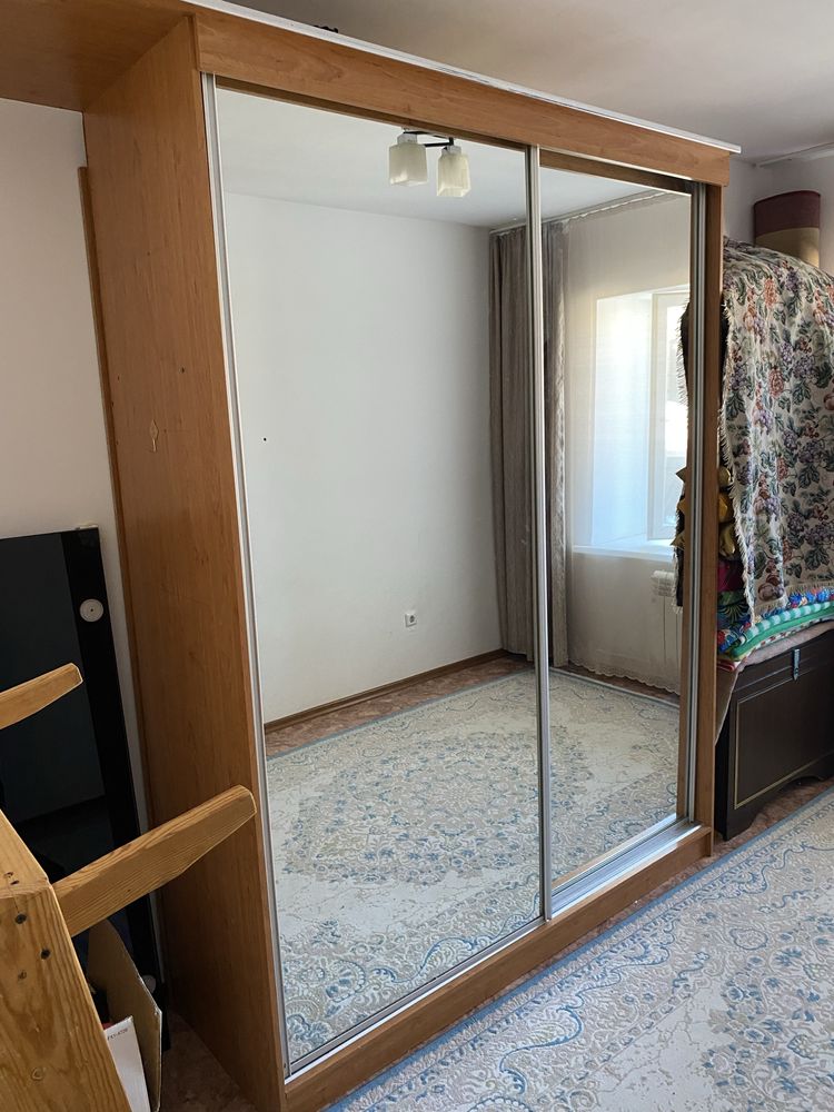 Продам шкаф купе в отличном состояниии!