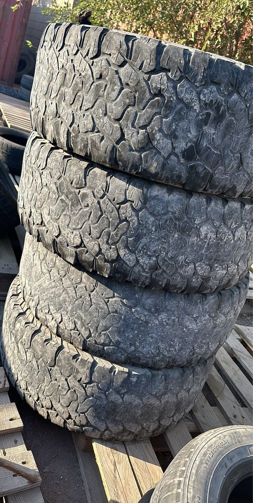 Шины 285/60R18 (11шт)