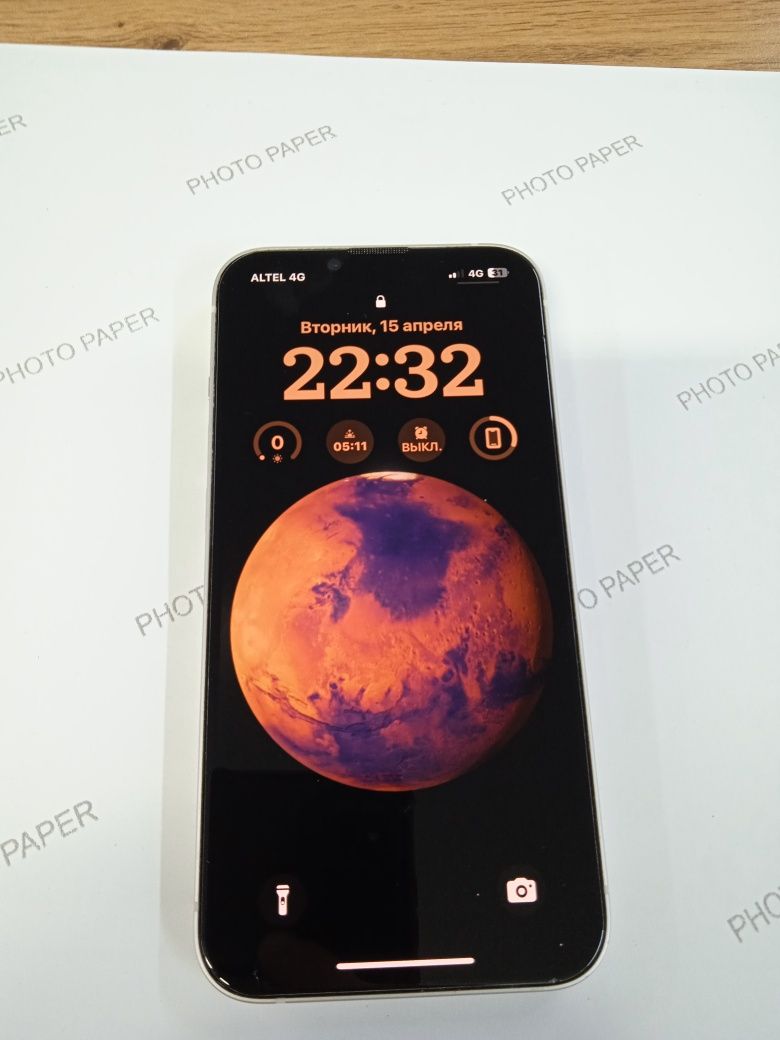 Продам Айфон 13 256гб