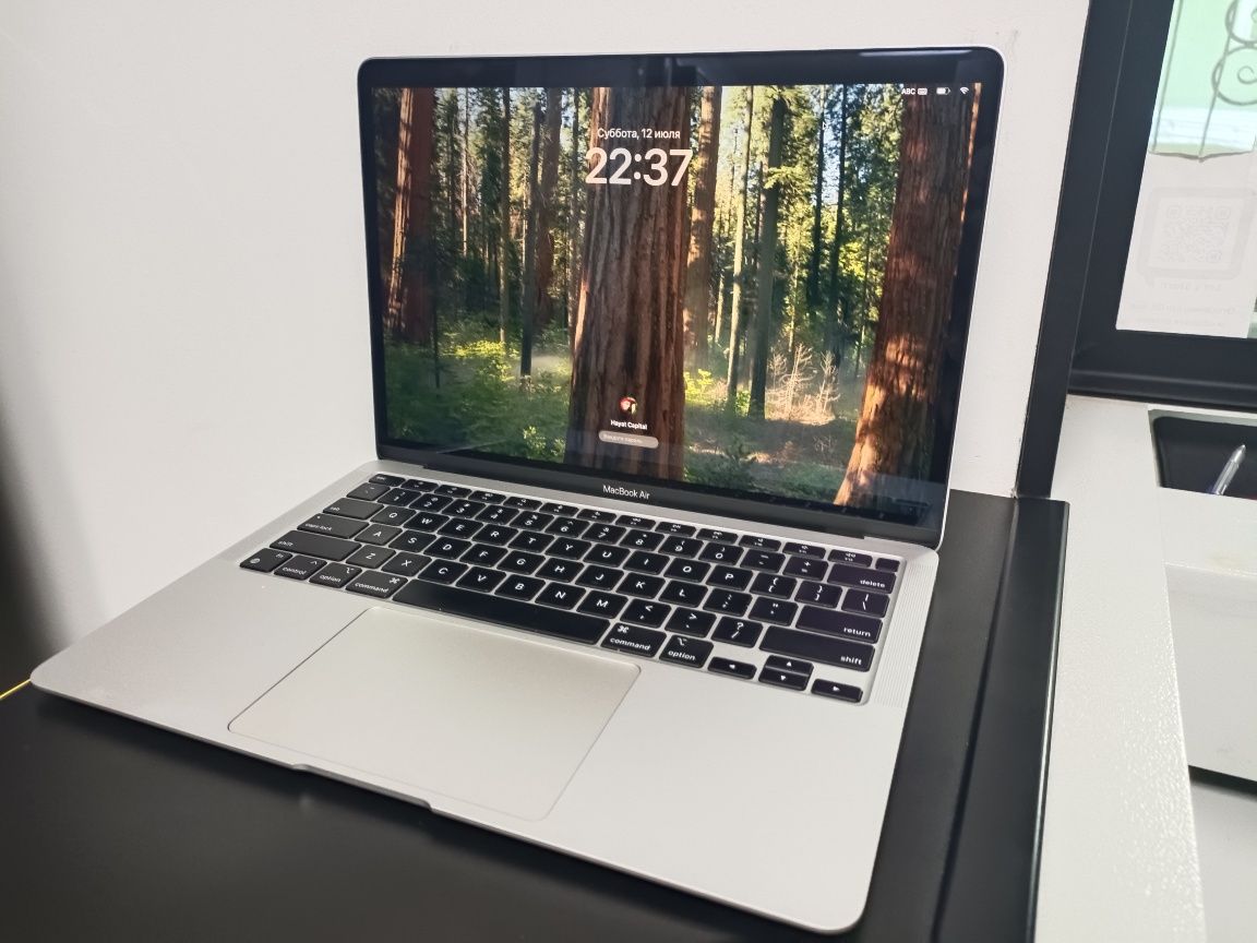 MacBook Air 13 2020 / М1