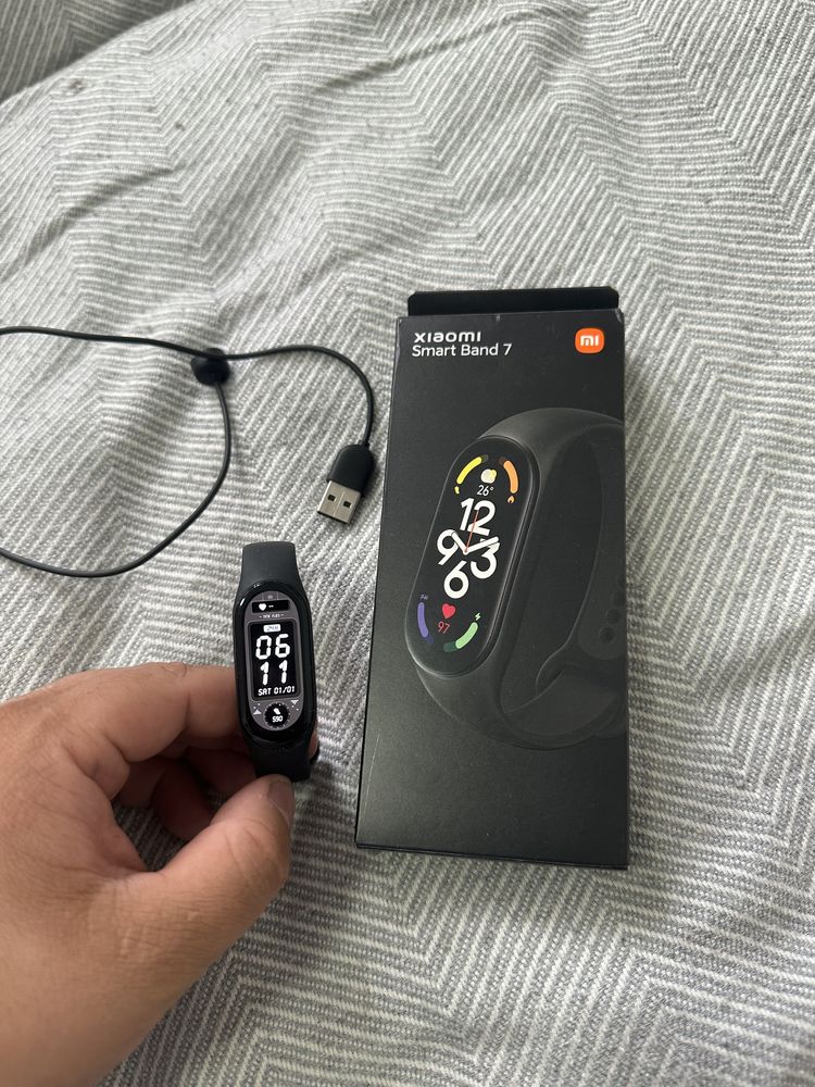 Продаю Mi Band 7 оригинал