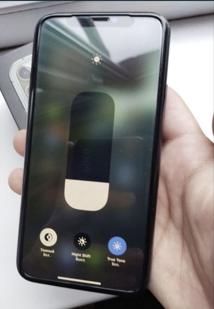 Продам IPhone 11 pro