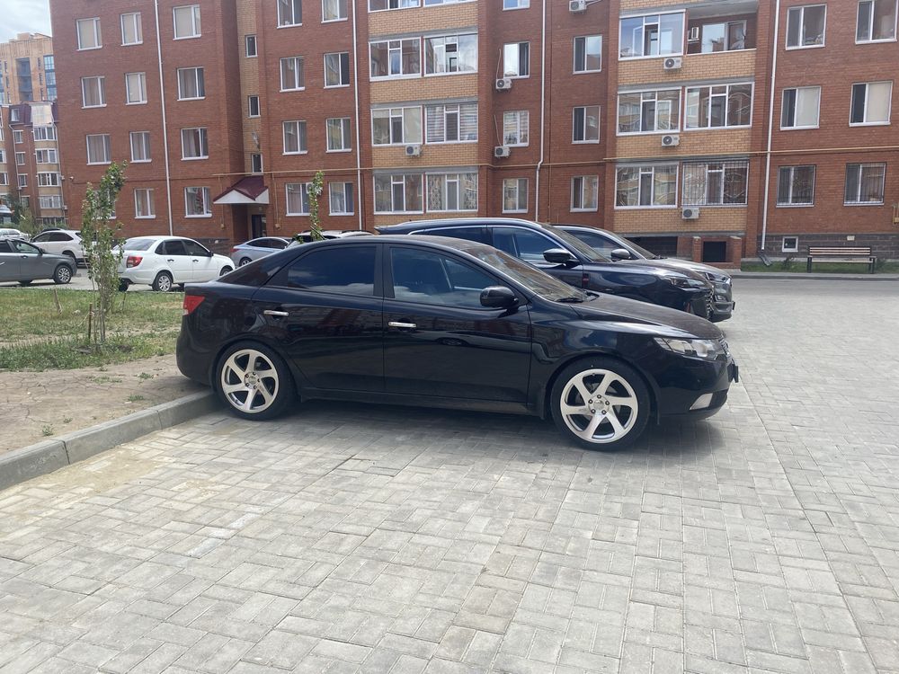 Продам новые диски 3sdm r18