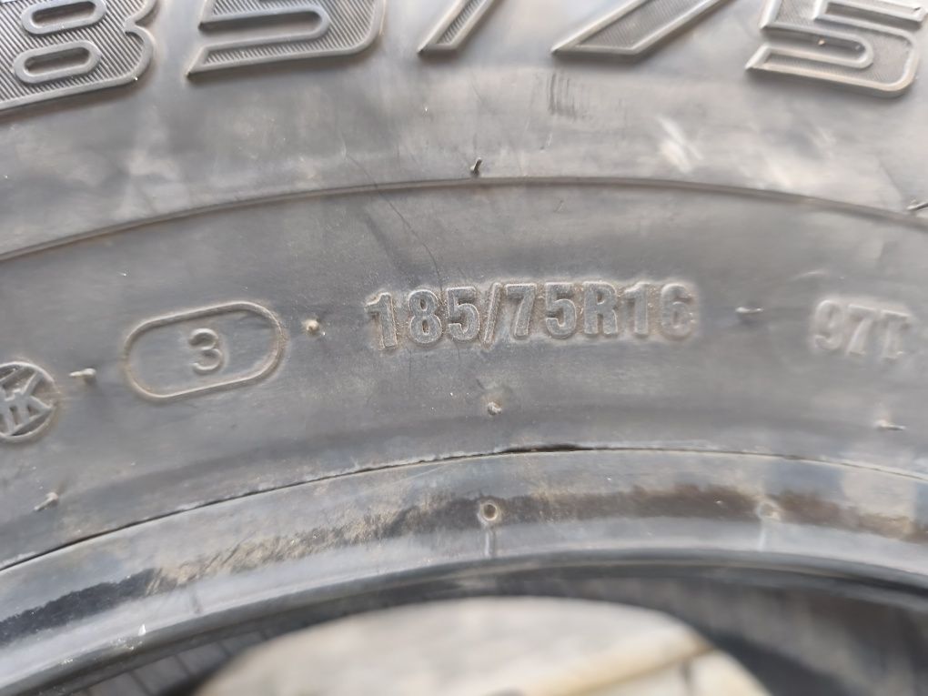 Продам пару летних шин
