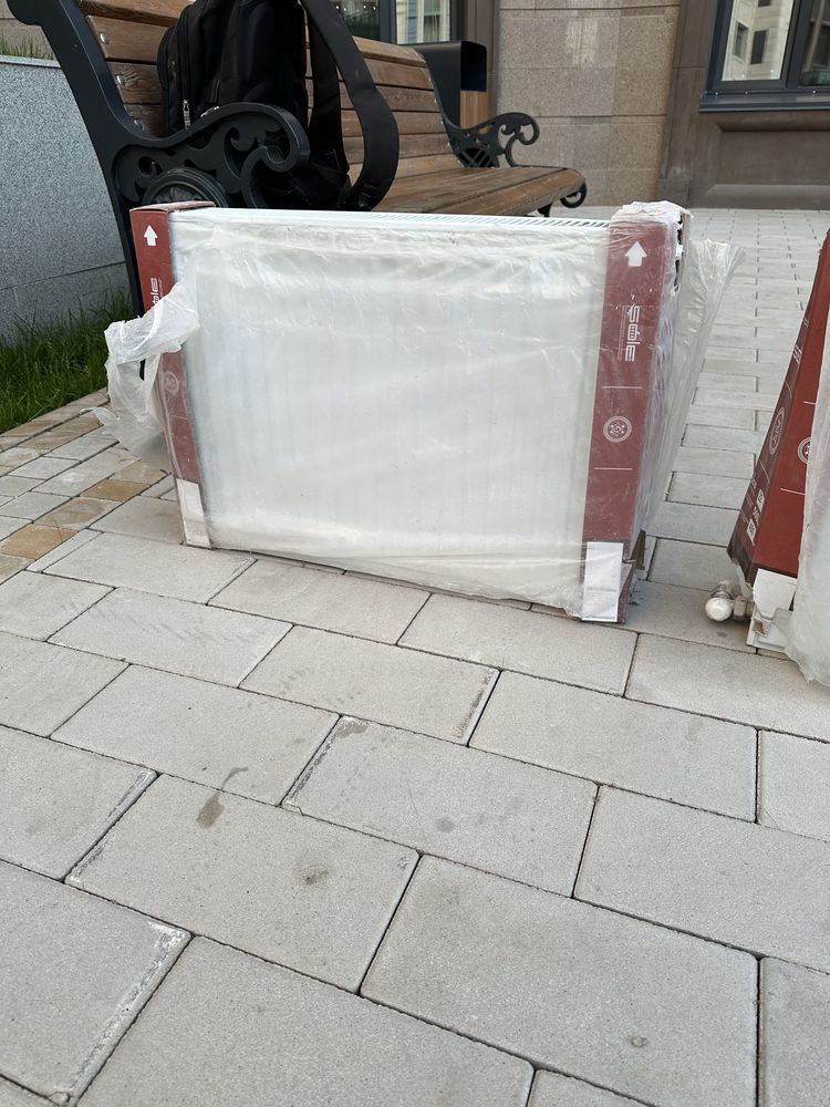 Продам 2 радиатора