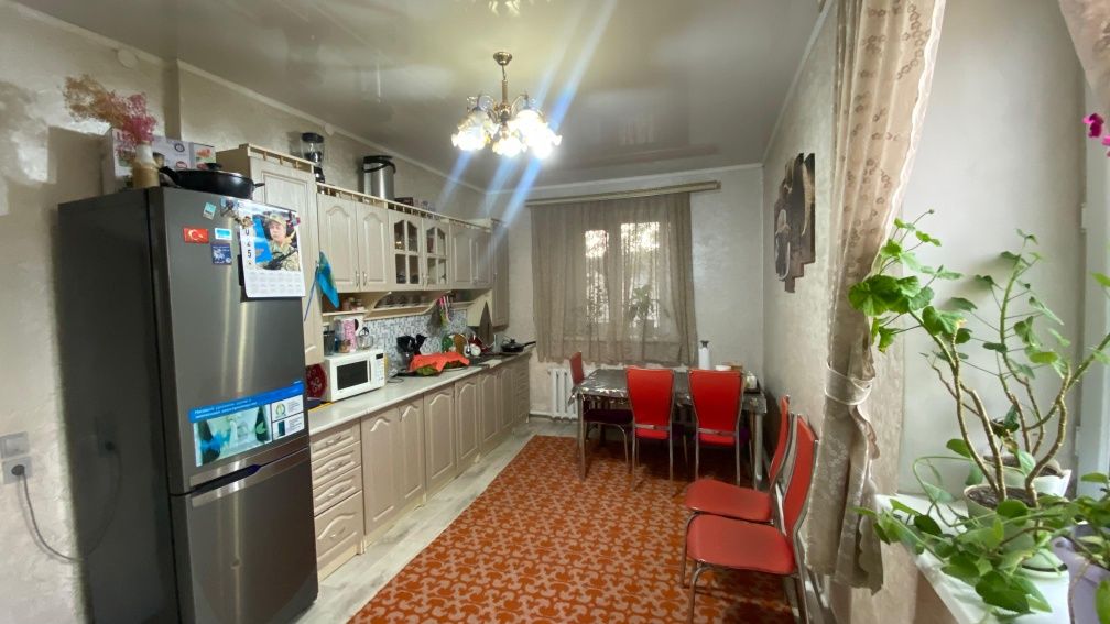 Продаётся дом (Жарык)