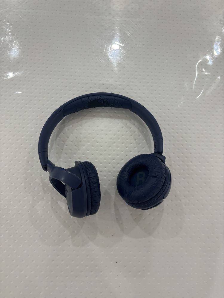 JBL TUNE 570BT синий