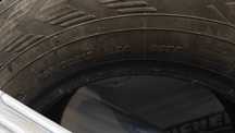 Продам зимние  шины yokohama ice guard g075 r17 проф* 265*70