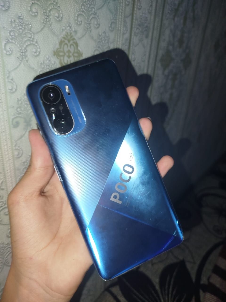 Poco f3  продам срочно