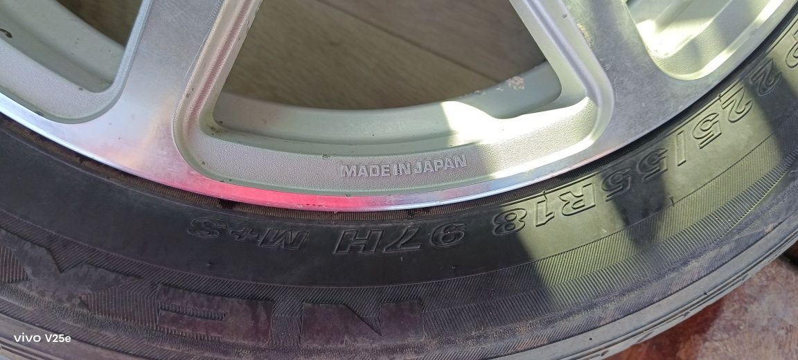 Продам идеальное состояние за 120к срочно R18