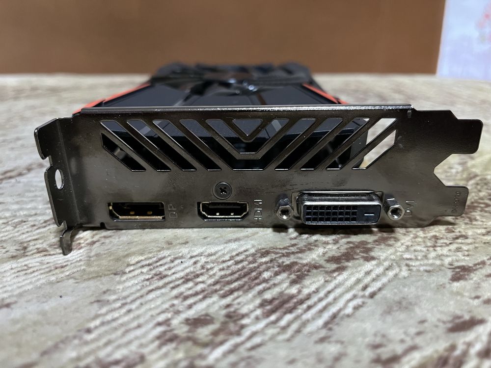 Продам видеокарту GTX 1050ti 4gb