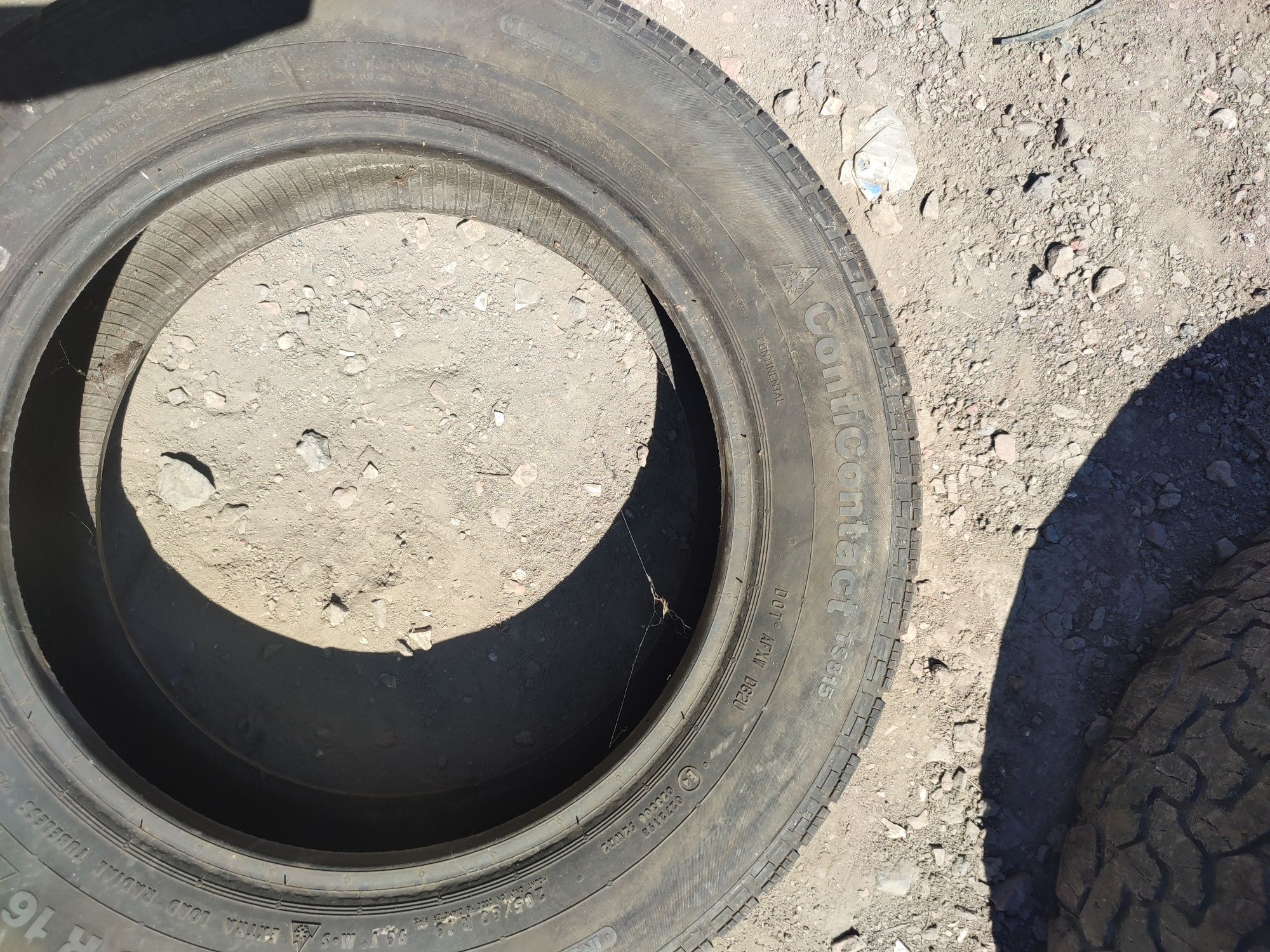 Шина безккмерка размер 205/60 R 16