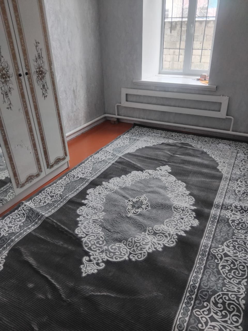 Астыртта уй сатылады больница жакта