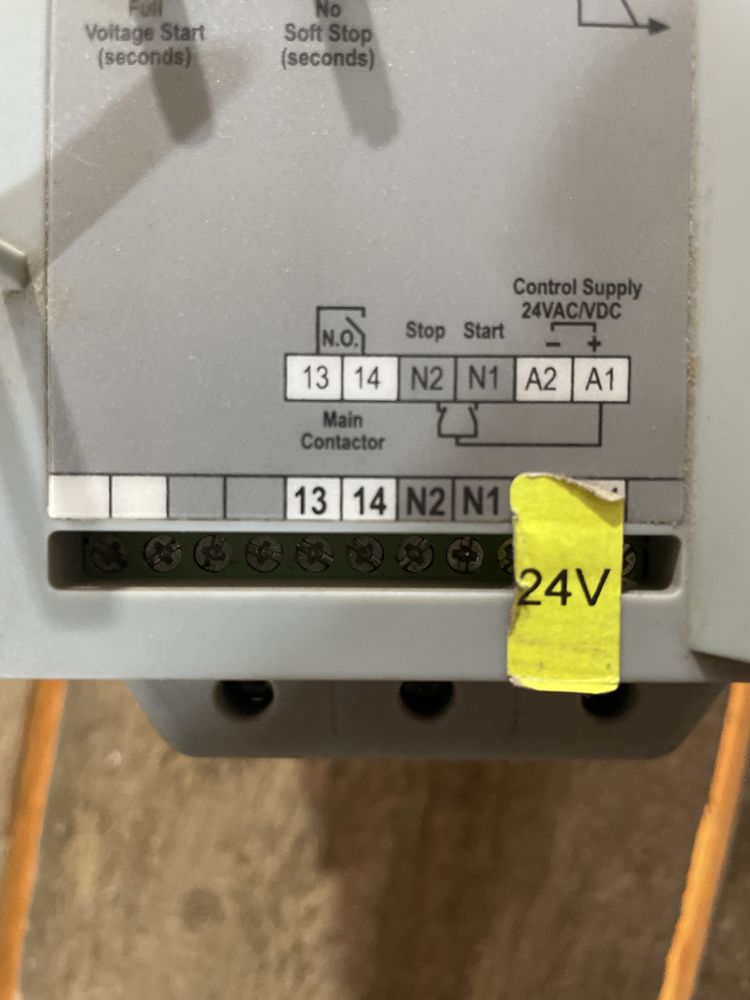 Устройство плавного пуска Danfoss MCD 201-007-T4-CV1