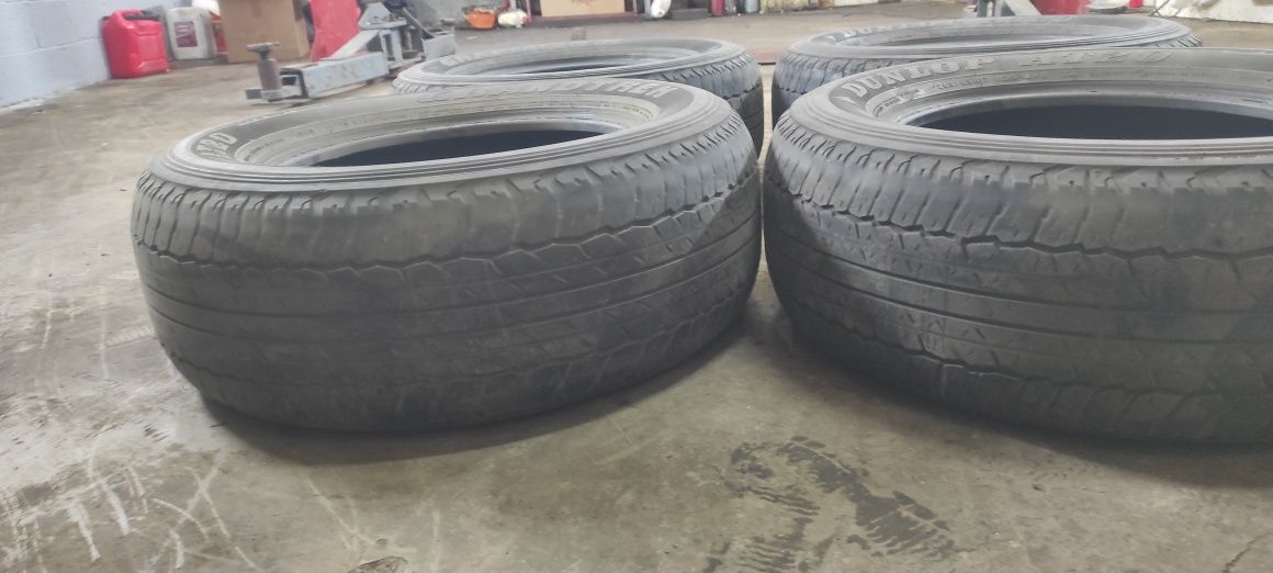 Продам шины DUNLOP AT20 всесезонка
