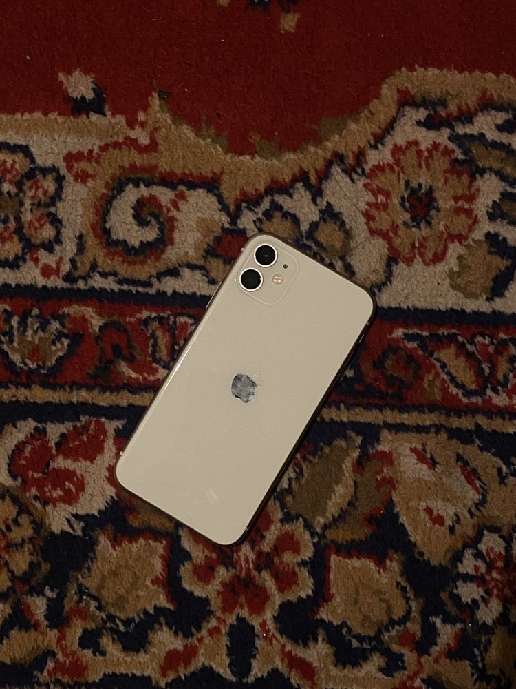 Iphone 11 продается в идеальном состоянии