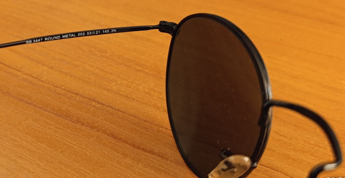 Продам новые очки Ray Ban в оригинальной упаковке