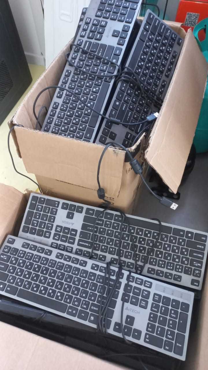 Комплектующие на компьютер. Клавиатура A4Tech KV-300H